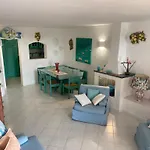 Residence Baja Sardinia Baja Cerdeña