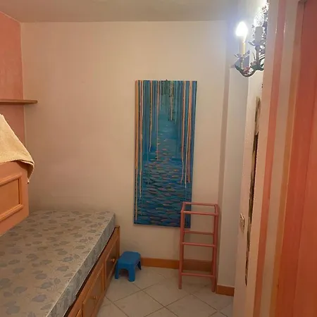 Residence Baja Sardinia アパート *